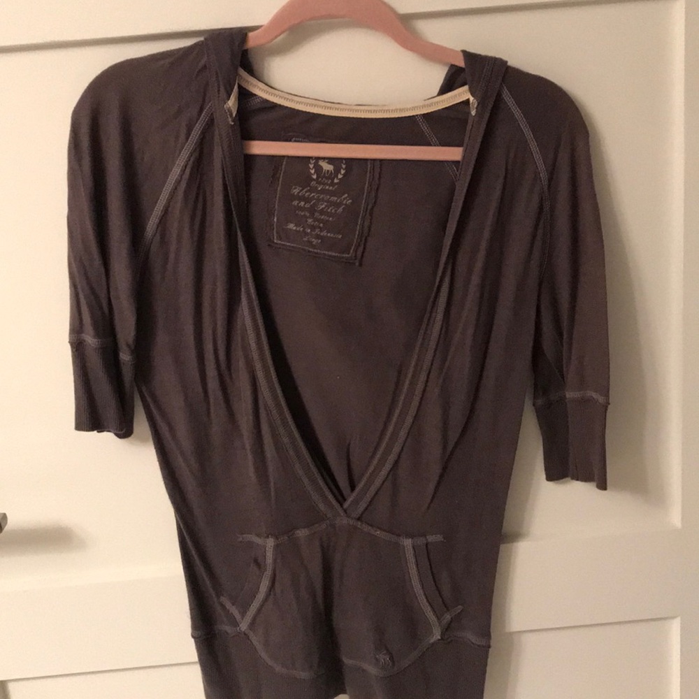 Abercombie & Fitch hooded short sleeve